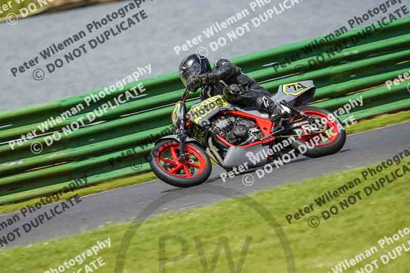 enduro digital images;event digital images;eventdigitalimages;mallory park;mallory park photographs;mallory park trackday;mallory park trackday photographs;no limits trackdays;peter wileman photography;racing digital images;trackday digital images;trackday photos